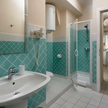 Angelo D'Oro Apartments Trevisol Rovinj Exterior photo